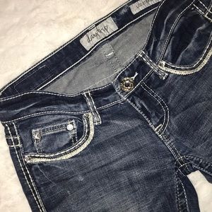 Daytrip Leo Straight Jeans from Buckle